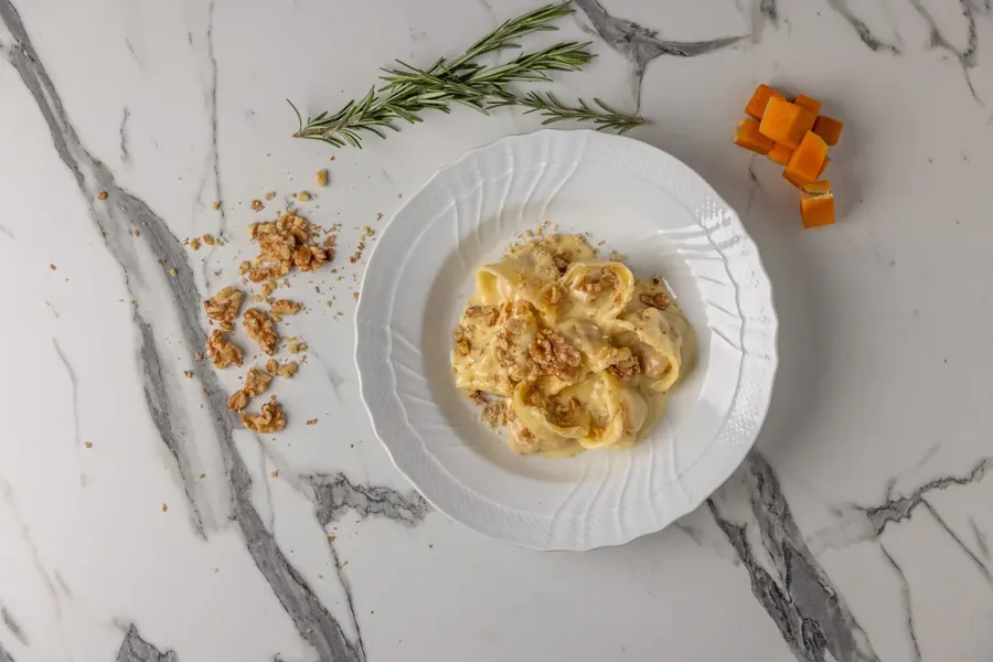 Plate 2 of the season at Augusto Wine & Dine, Bruges — photograph by Moments By Bram
