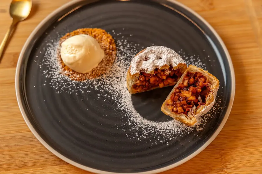 Plate 14 of the season at Augusto Wine & Dine, Bruges — photograph by Moments By Bram