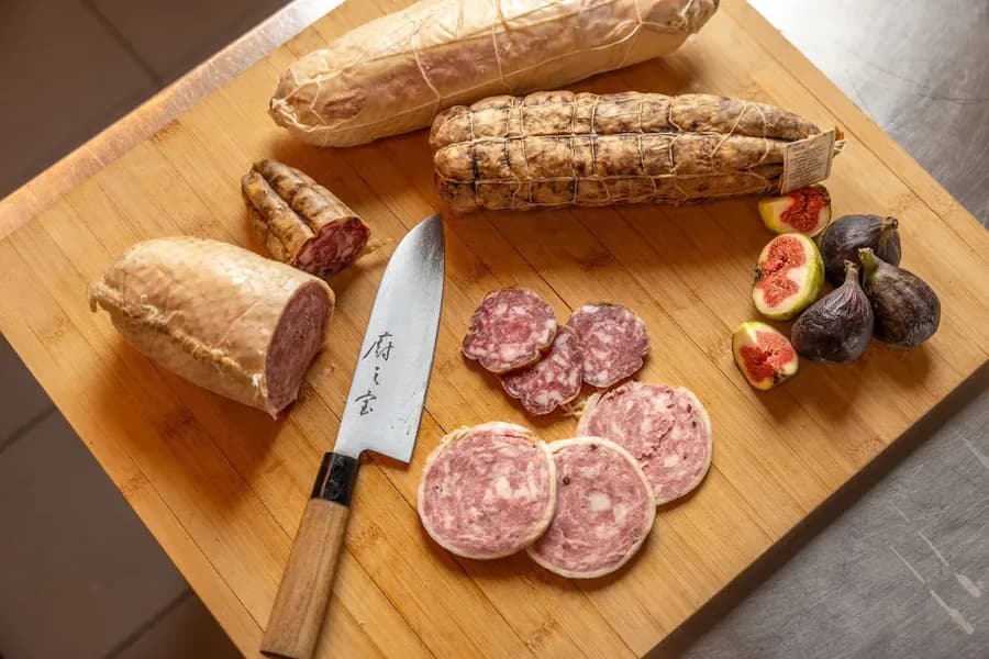 Plate 9 of the season at Augusto Wine & Dine, Bruges — photograph by Moments By Bram